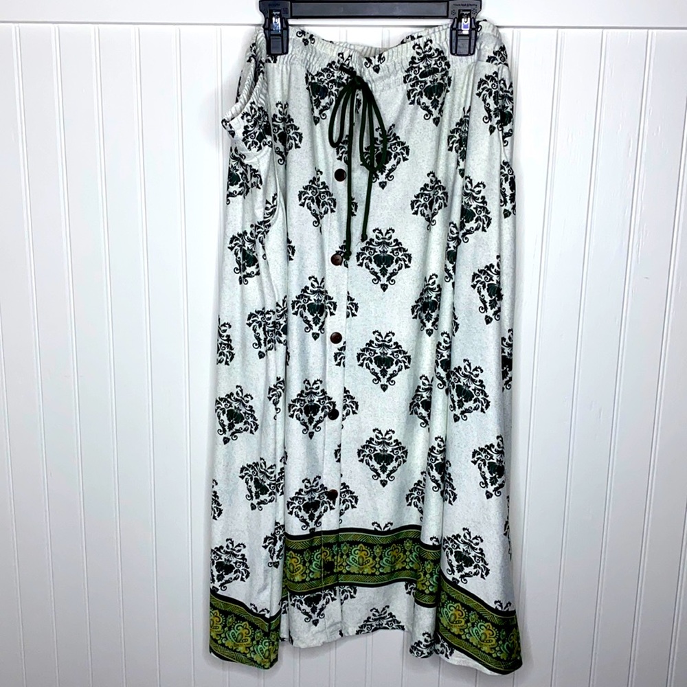 Green Filigree Drawstring Maxi Skirt